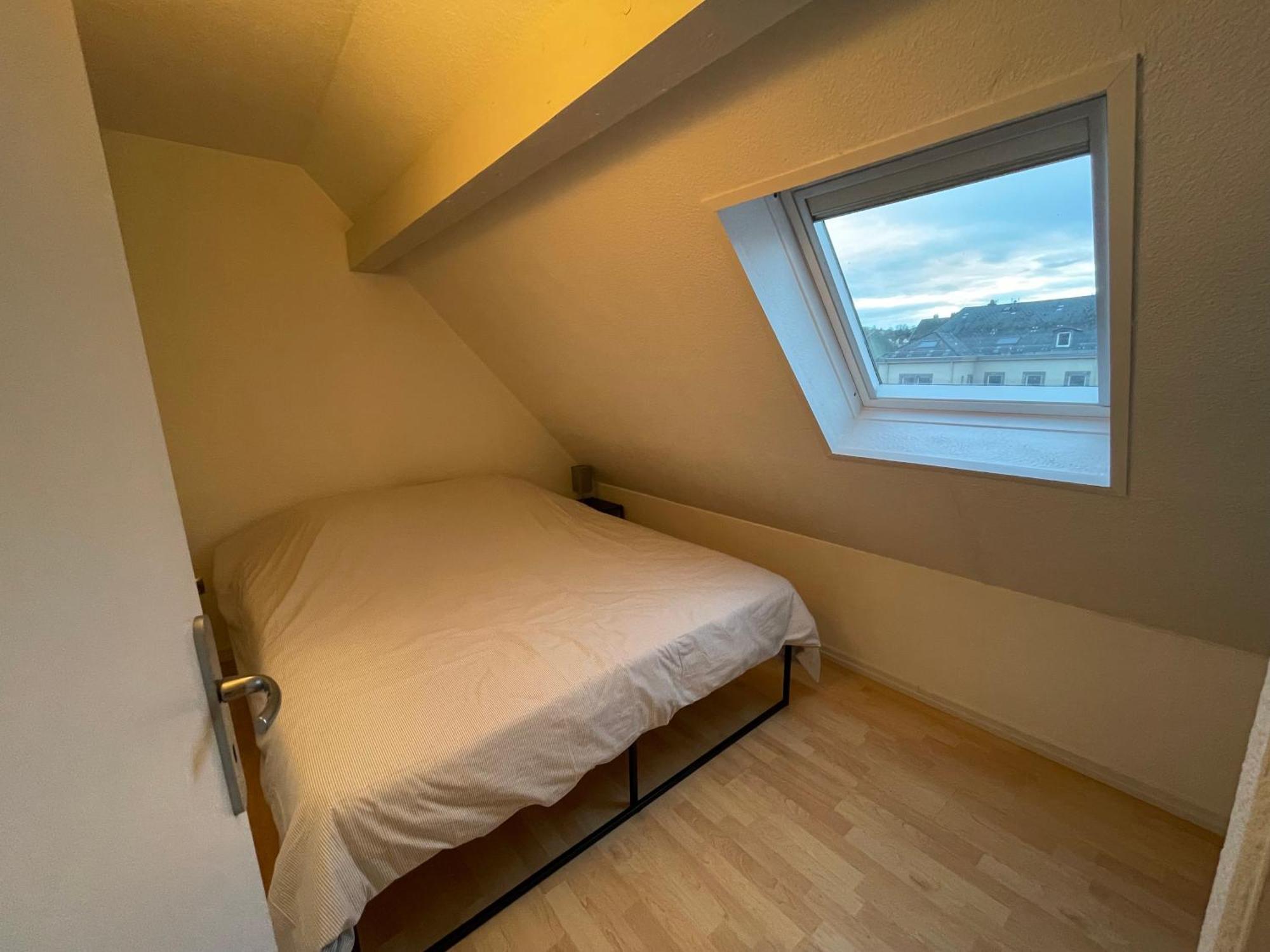 Fathala - Appartement Lumineux En Dernier Etage - Face A La Gare Routiere Sarrebourg Exterior photo